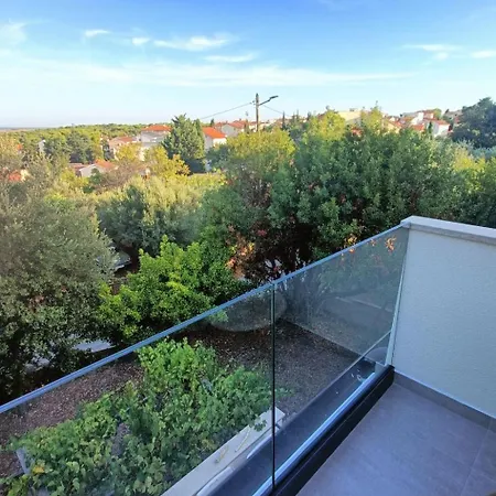 Casa de Férias Haus Mara By Interhome Premantura